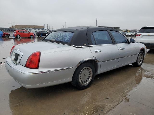 Image 3 of 2001 LINCOLN TOWN CAR CARTIER 2001 with VIN 1LNHM83WX1Y621430