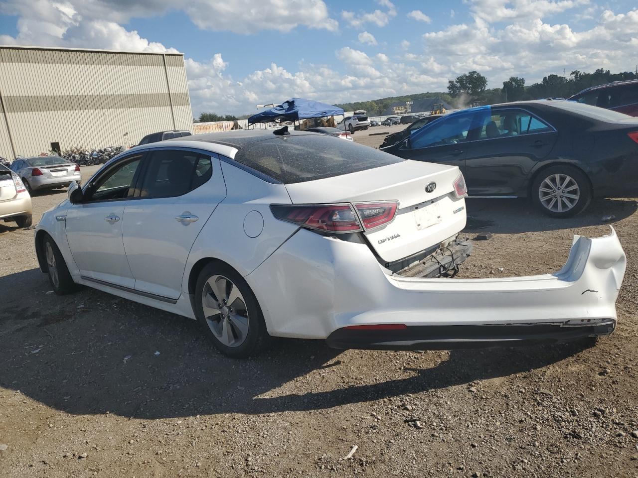 Image 2 of 2014 KIA OPTIMA HYBRID 2014 with VIN KNAGN4AD7E5066318