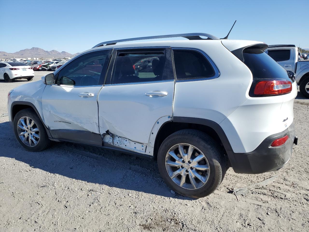 Obraz 2 z 2015 JEEP CHEROKEE LIMITED 2015 z VIN 1C4PJMDSXFW582371
