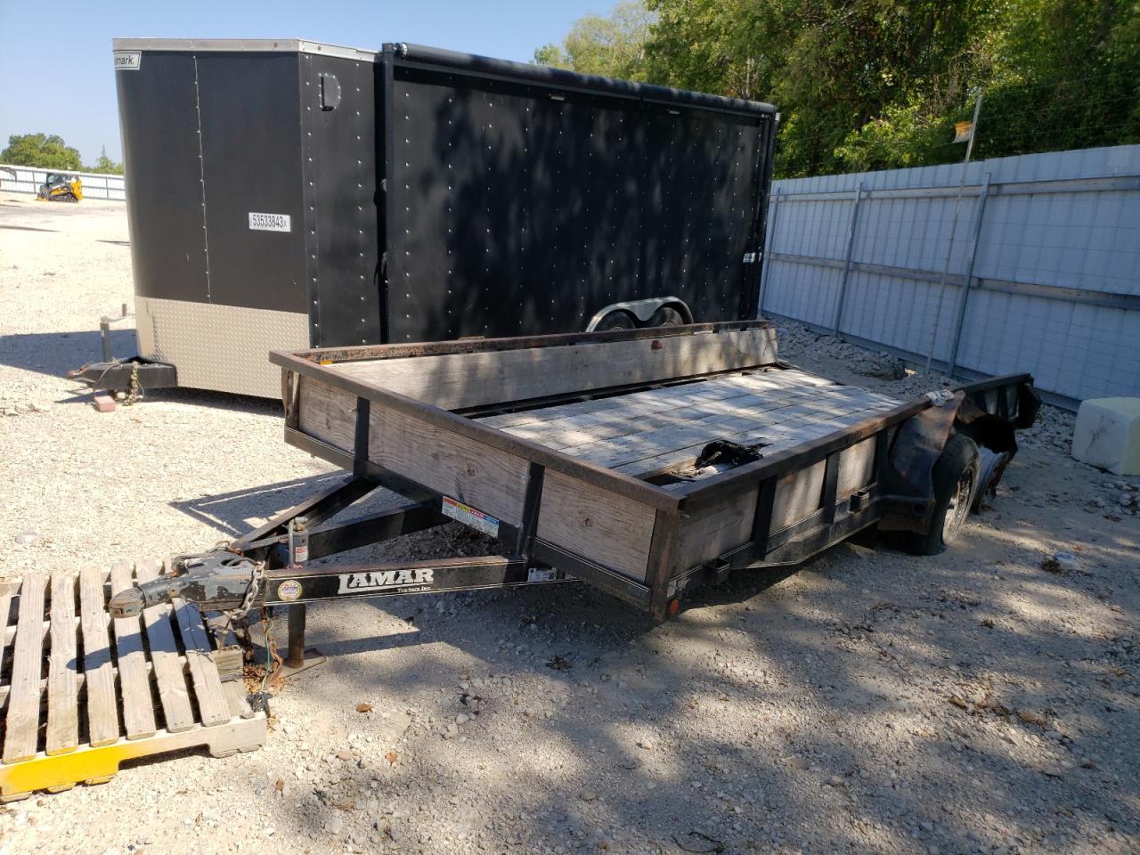 Image 2 of 2015 LAMA TRAILER 2015 with VIN 5RVUT1623FM026915