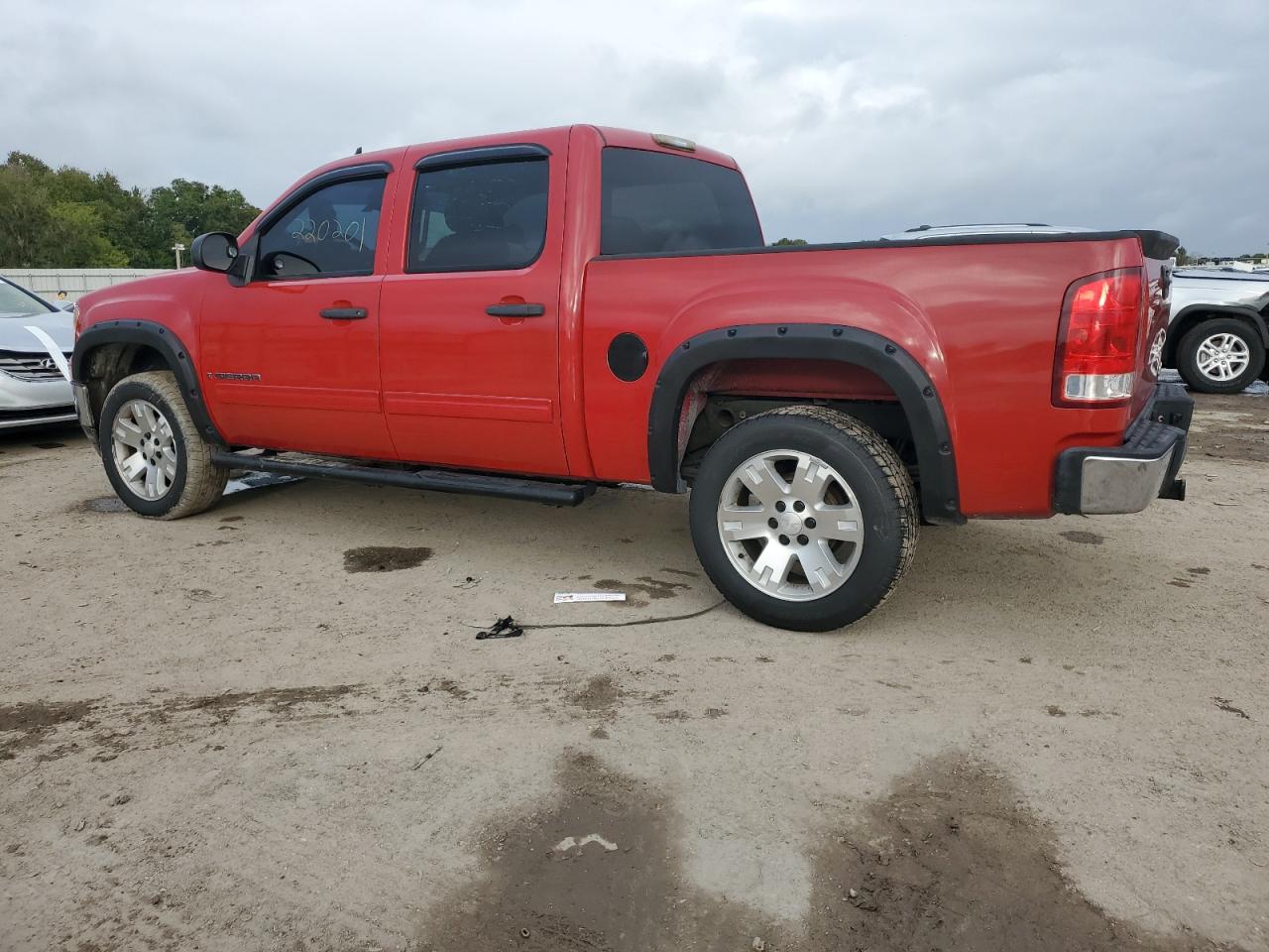 Obraz 2 z 2008 GMC SIERRA C1500 2008 z VIN 2GTEC13J581333740