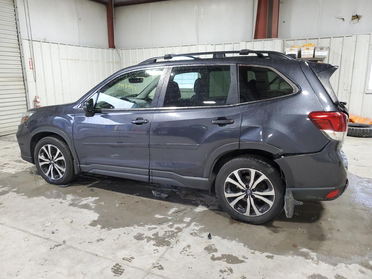 Image 2 of 2019 SUBARU FORESTER LIMITED 2019 with VIN JF2SKAUC1KH549757