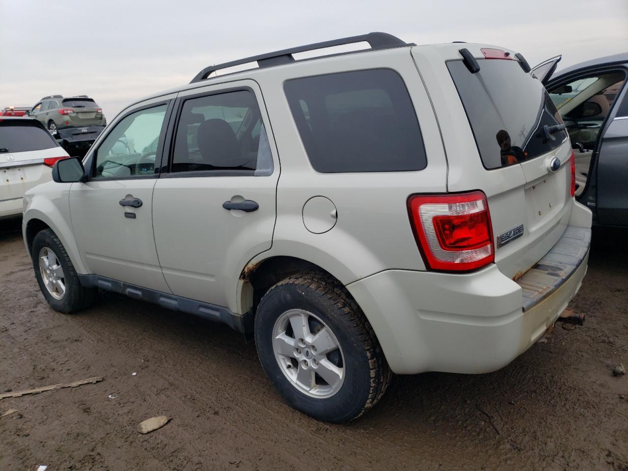 Изображение 2 2009 FORD ESCAPE XLT 2009 с VIN 1FMCU03759KA21417