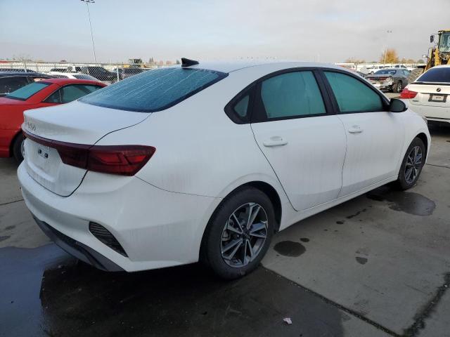 Obraz 3 z 2022 KIA FORTE FE 2022 z VIN 3KPF24AD1NE488354