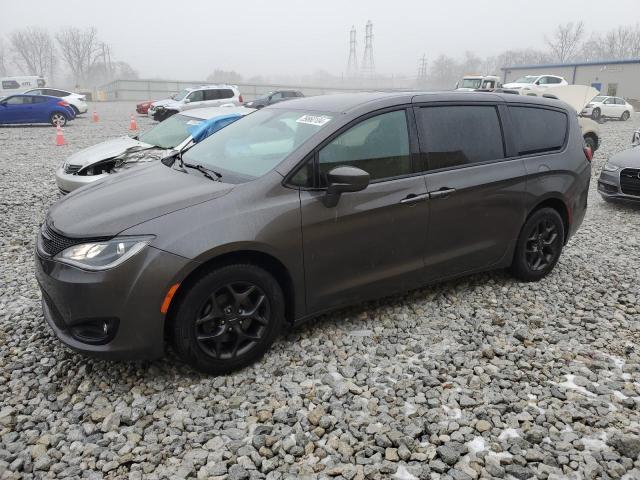 Obraz 1 z 2018 CHRYSLER PACIFICA TOURING PLUS 2018 z VIN 2C4RC1FG1JR330570