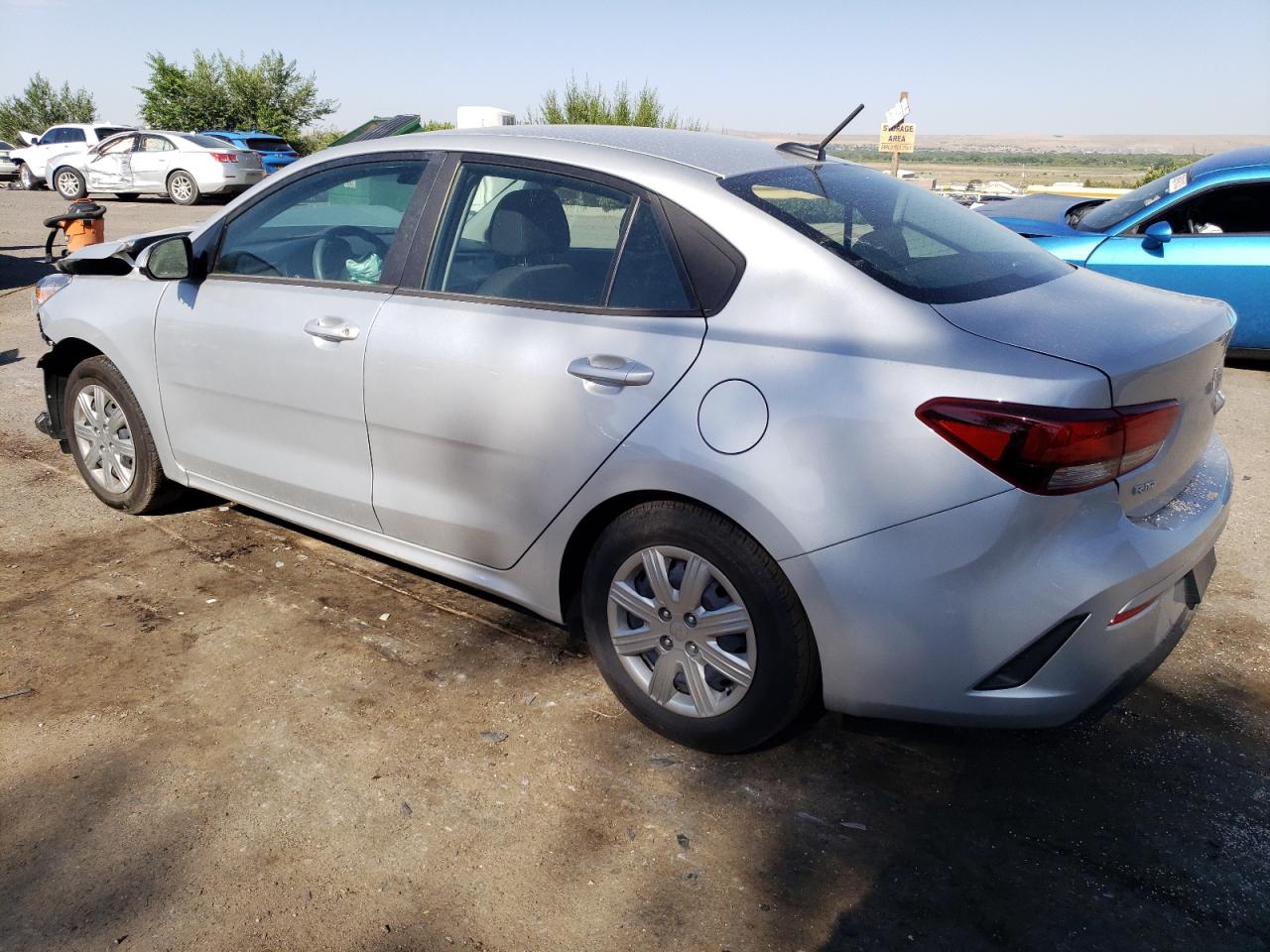 Изображение 2 2023 KIA RIO LX 2023 с VIN 3KPA24AD7PE528157