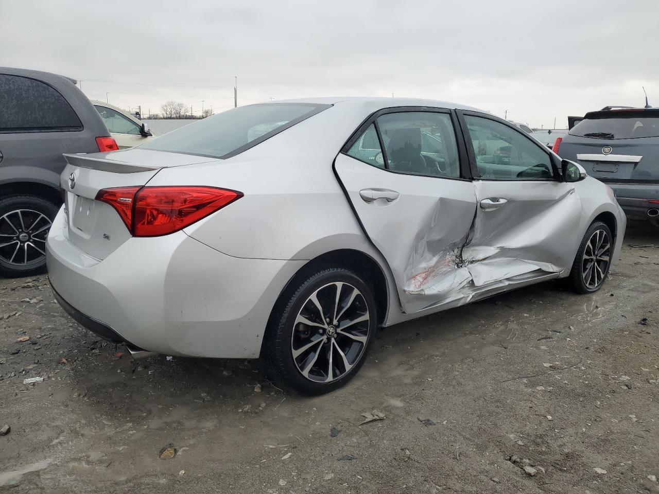 Изображение 3 2018 TOYOTA COROLLA L 2018 с VIN 2T1BURHE3JC079429