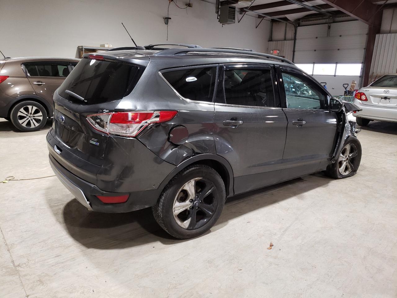 Image 3 of 2016 FORD ESCAPE SE 2016 with VIN 1FMCU9GX6GUC48891