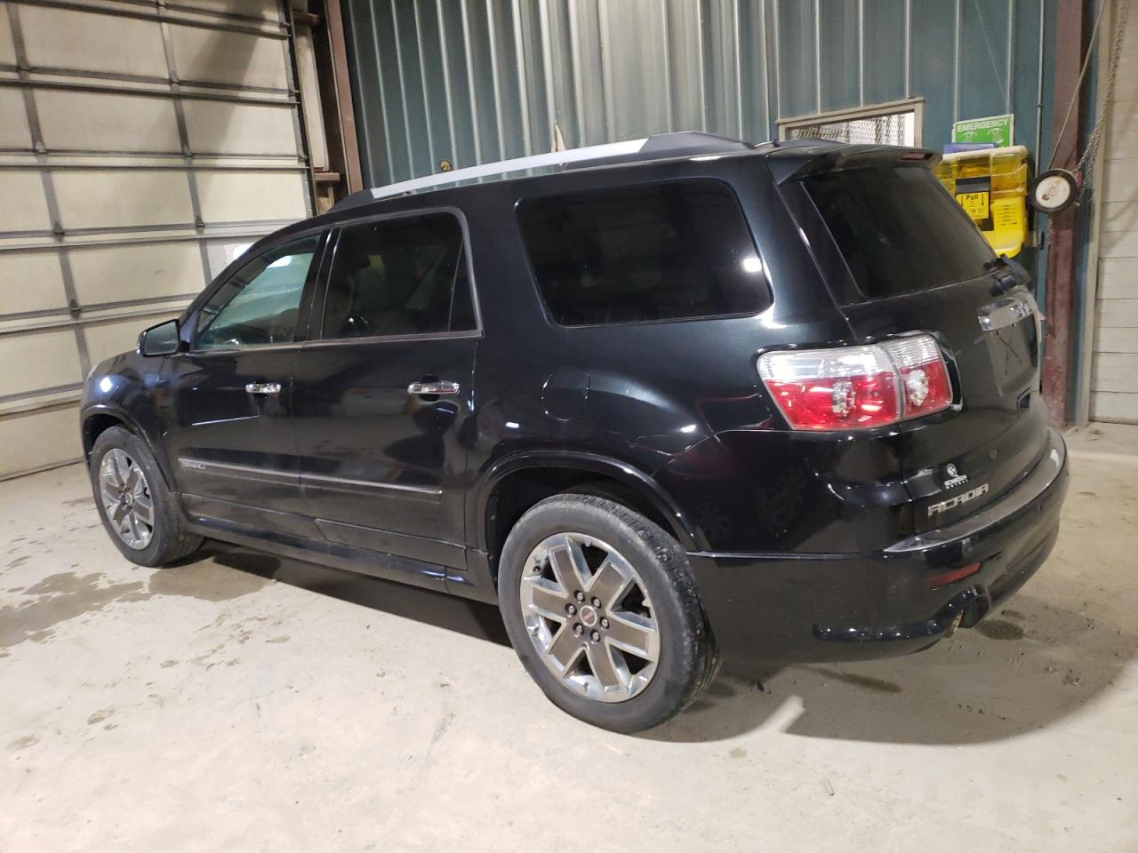 Obraz 2 z 2011 GMC ACADIA DENALI 2011 z VIN 1GKKVTED8BJ370427