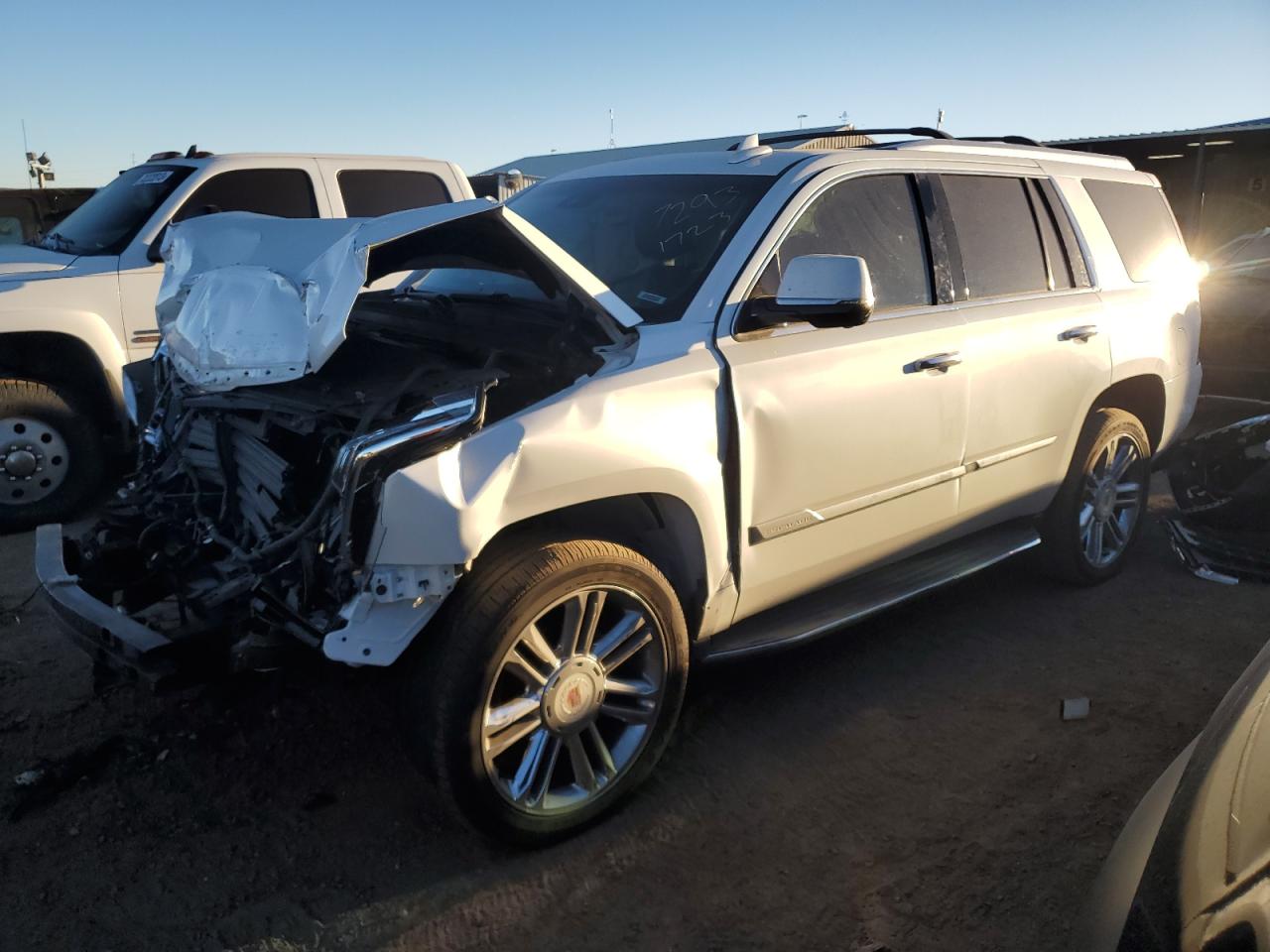 Image 1 of 2017 CADILLAC ESCALADE LUXURY 2017 with VIN 1GYS4BKJ4HR181796