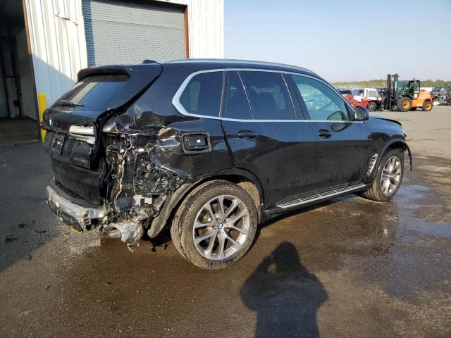Изображение 3 2024 BMW X5 XDRIVE40I 2024 с VIN 5UX23EU06R9S21388