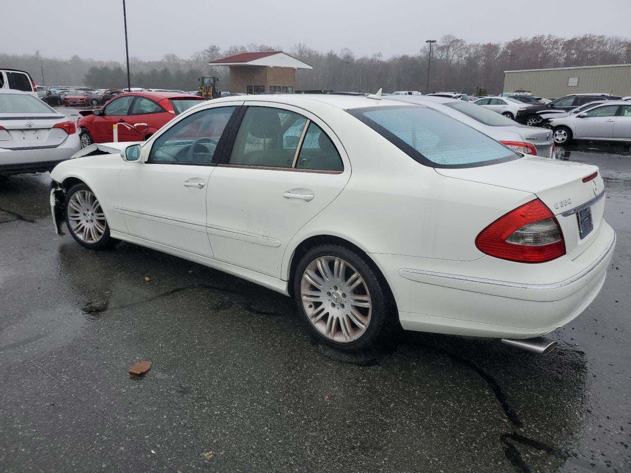 Image 2 of 2007 MERCEDES-BENZ E 350 4MATIC 2007 with VIN WDBUF87X67X221393