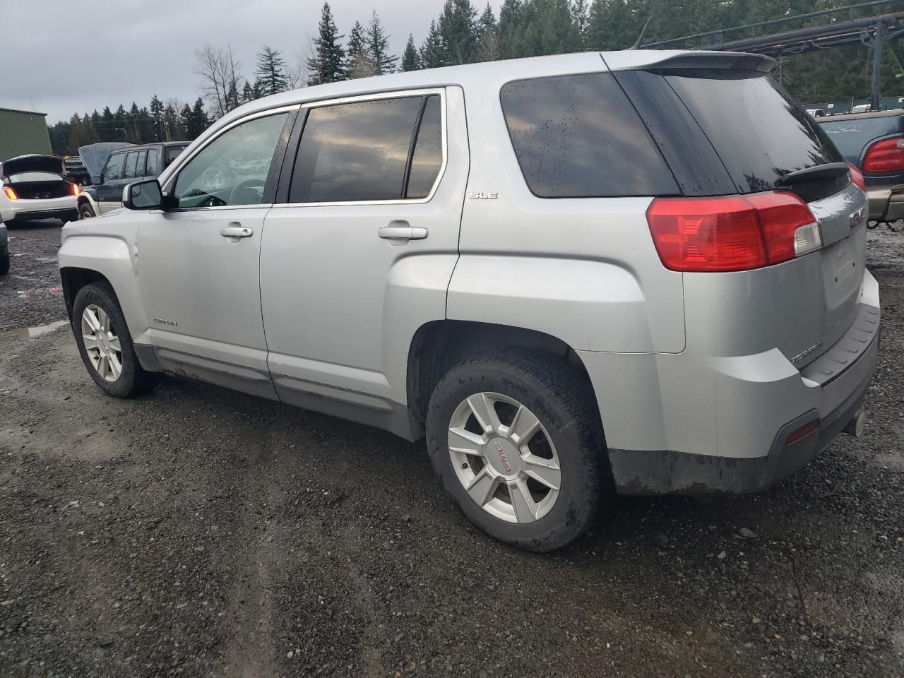 Obraz 2 z 2012 GMC TERRAIN SLE 2012 z VIN 2GKFLREK4C6205949
