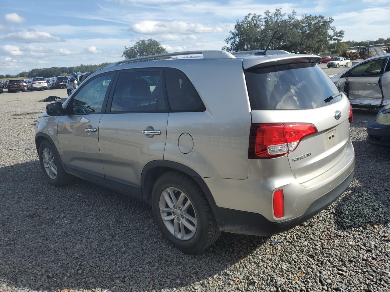 Image 2 of 2014 KIA SORENTO LX 2014 with VIN 5XYKT3A68EG534434
