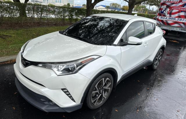 Image 2 of 2019 TOYOTA C-HR XLE 2019 with VIN JTNKHMBX2K1016311