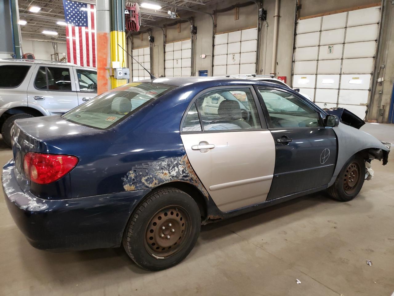 Изображение 3 2005 TOYOTA COROLLA CE 2005 с VIN 1NXBR32E65Z385777
