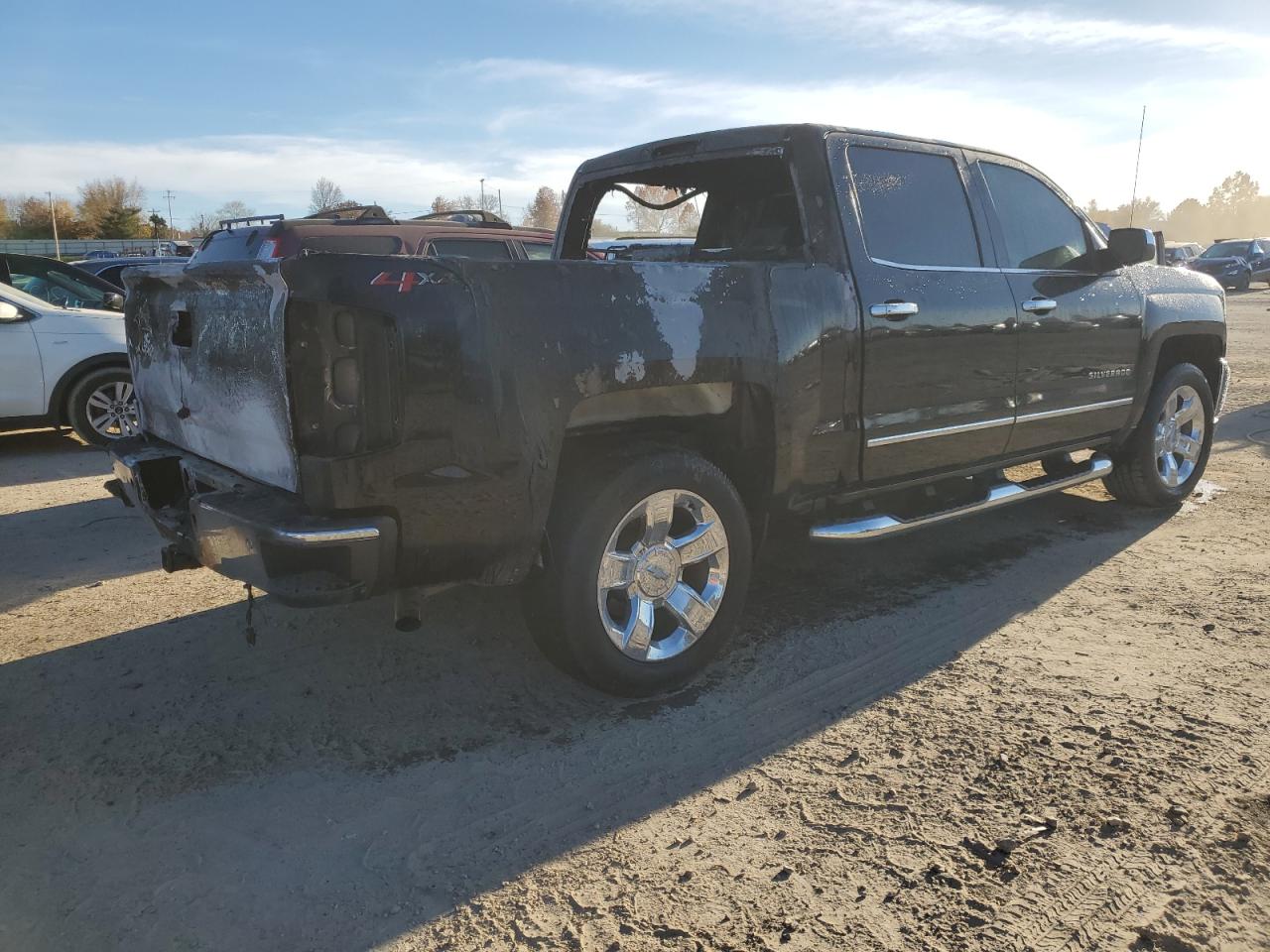 Image 3 of 2018 CHEVROLET SILVERADO K1500 LTZ 2018 with VIN 3GCUKSEC6JG260250