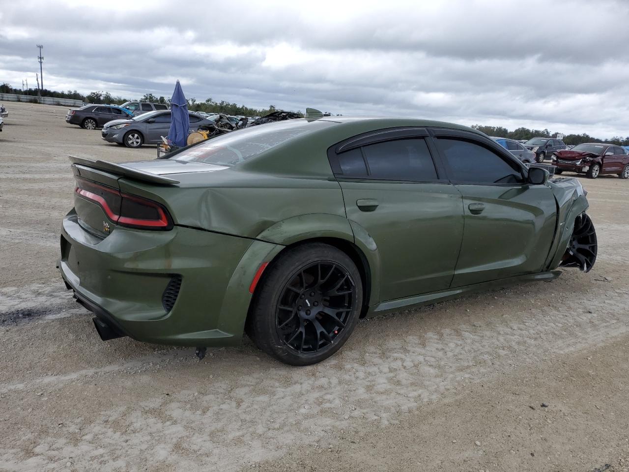 Изображение 3 Dodge Charger Scat Pack 2019 с VIN 2C3CDXGJ2KH504707
