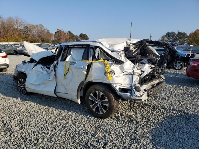 Image 2 of 2021 TOYOTA HIGHLANDER XLE 2021 with VIN 5TDGZRAH1MS517100