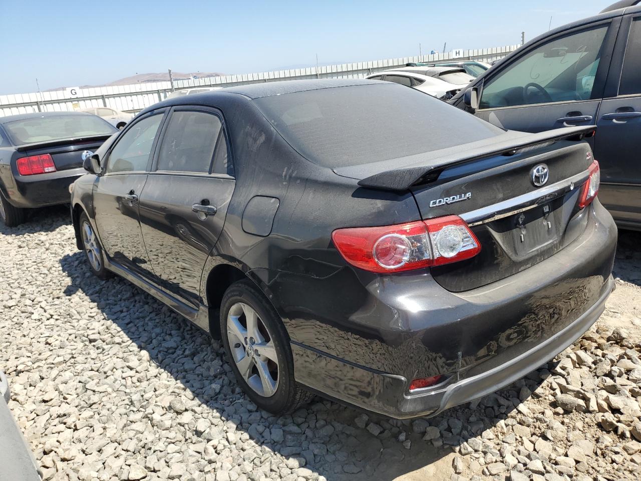 Изображение 2 2013 TOYOTA COROLLA BASE 2013 с VIN 5YFBU4EE1DP201944
