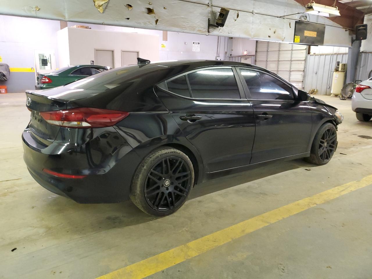 Изображение 3 2017 HYUNDAI ELANTRA SE 2017 с VIN KMHD84LF9HU064281