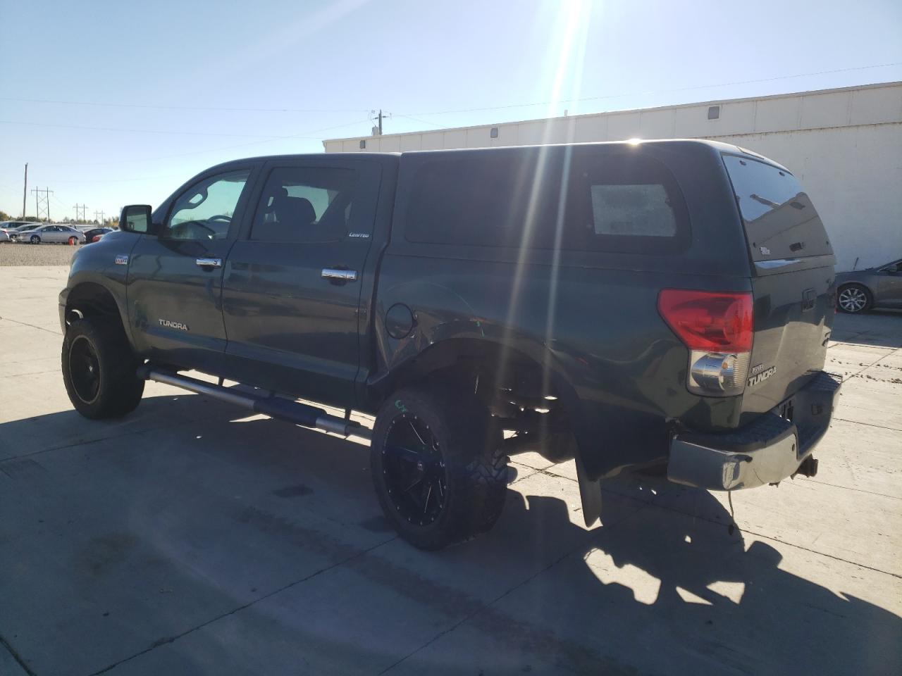 Изображение 2 2008 TOYOTA TUNDRA CREWMAX LIMITED 2008 с VIN 5TFDV58178X038695