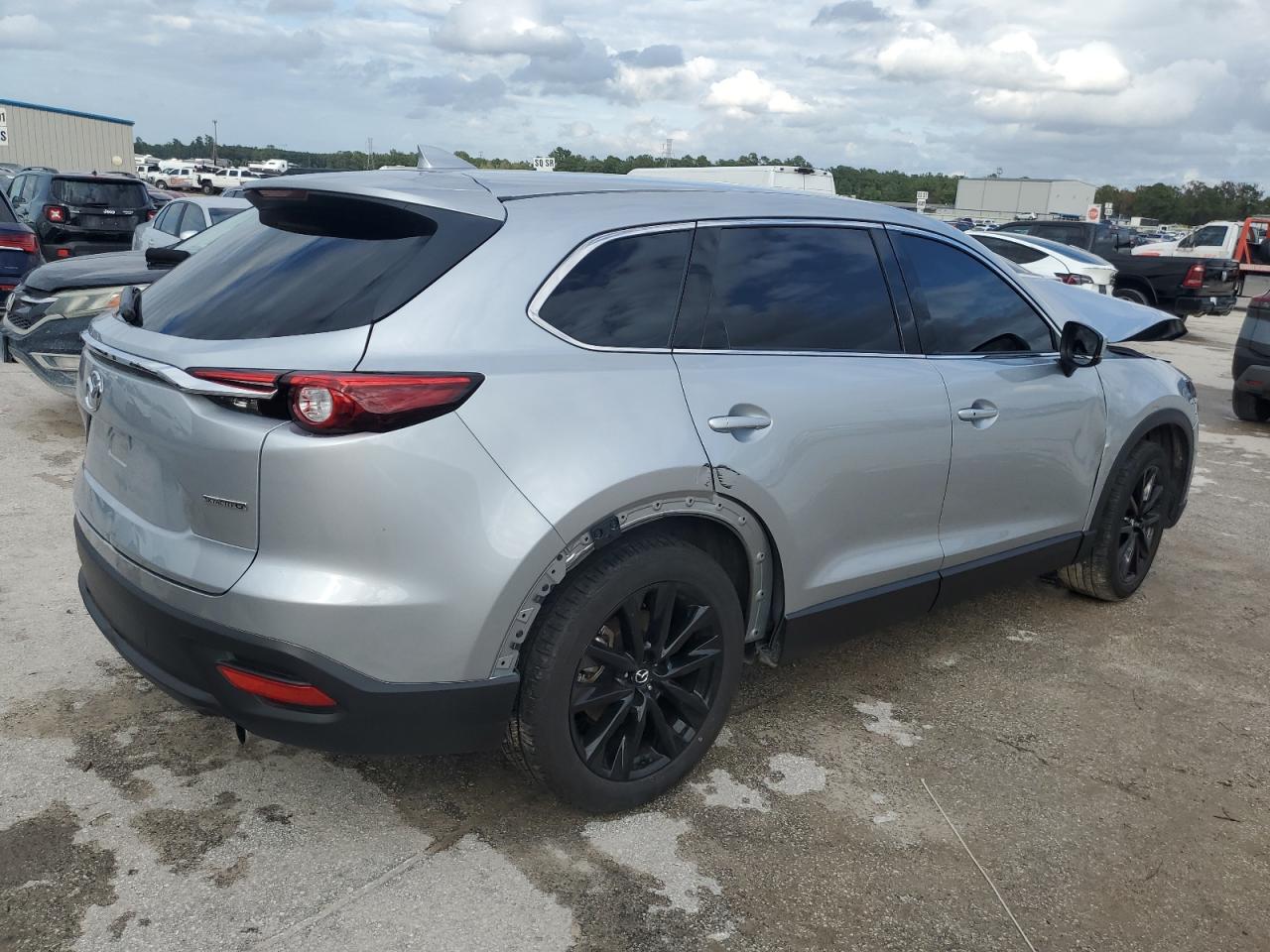 Obraz 3 z 2023 MAZDA CX-9 TOURING PLUS 2023 z VIN JM3TCBAY0P0659363