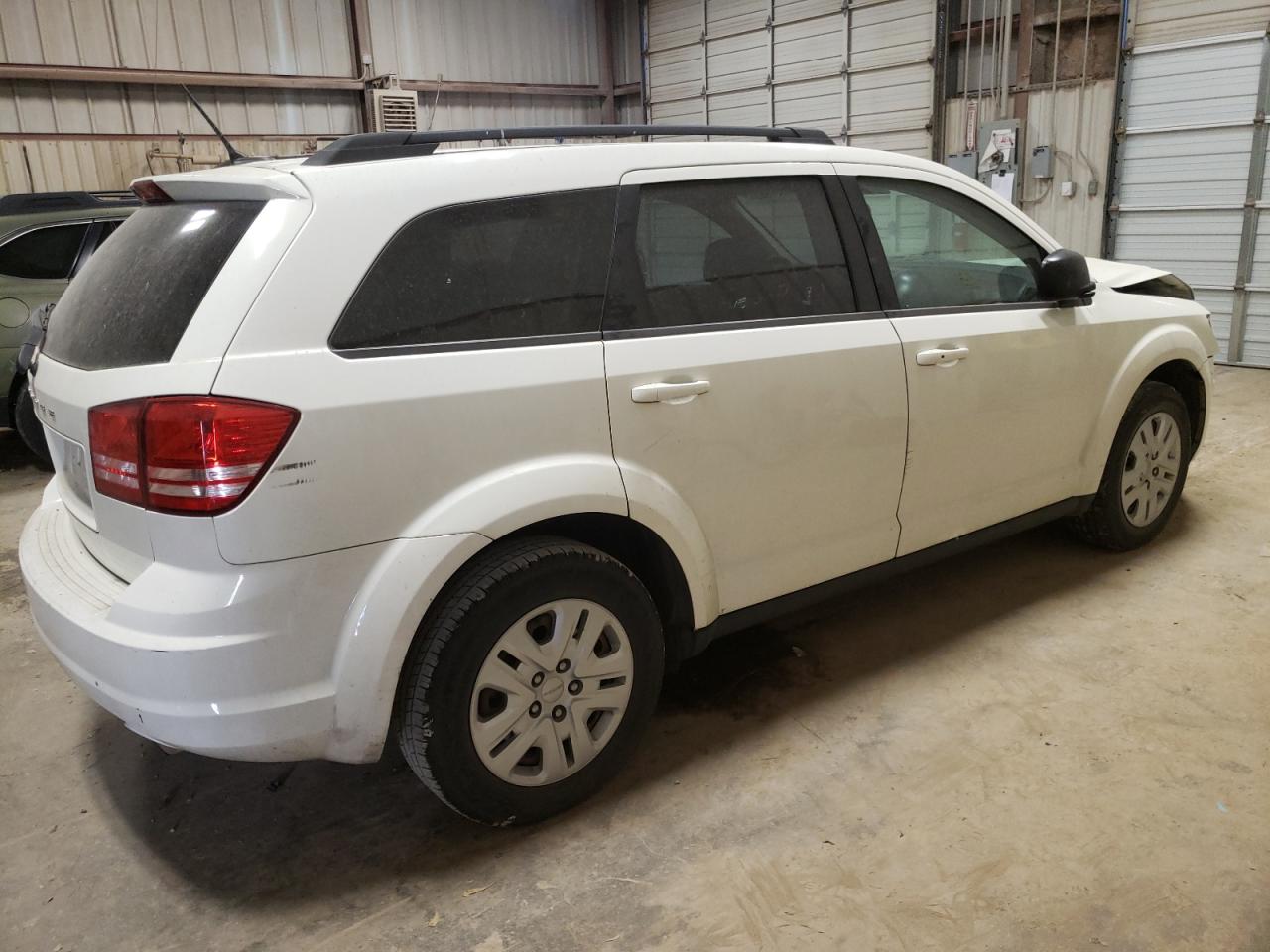 Image 3 of 2018 DODGE JOURNEY SE 2018 with VIN 3C4PDCAB1JT257452