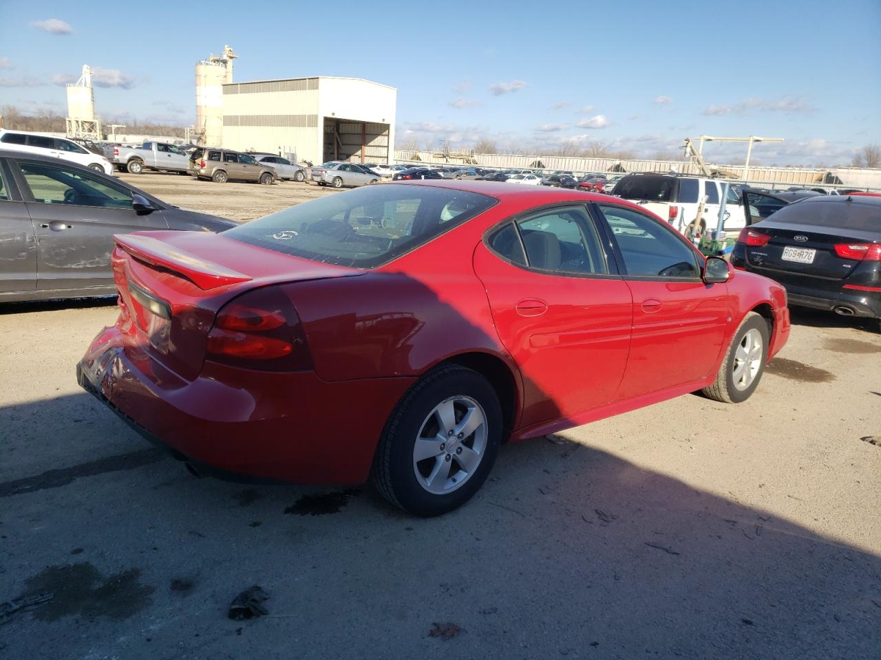 Obraz 3 z 2008 PONTIAC GRAND PRIX  2008 z VIN 2G2WP552681175130
