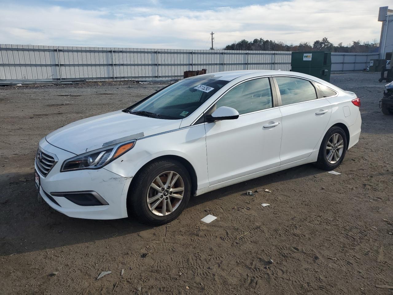 Изображение 1 2017 HYUNDAI SONATA SE 2017 с VIN 5NPE24AF1HH458316
