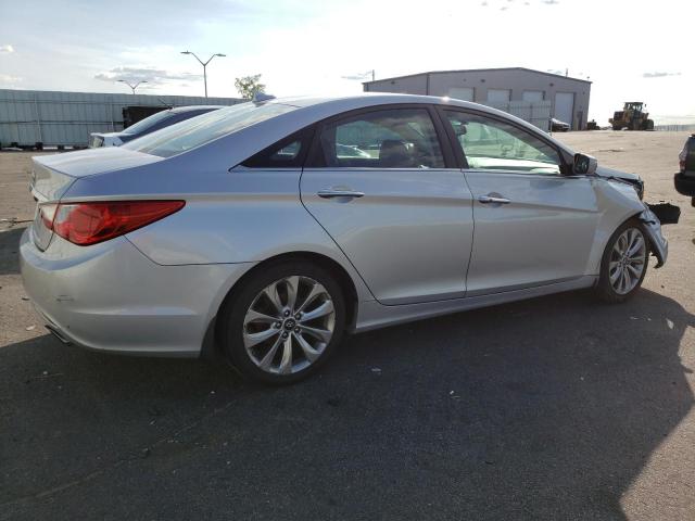 Image 3 of 2013 HYUNDAI SONATA SE 2013 with VIN 5NPEC4ACXDH676381