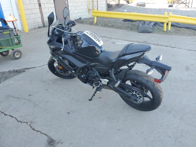 Obraz 3 z 2020 KAWASAKI EX650 M 2020 z VIN ML5EXEM13LDA01896