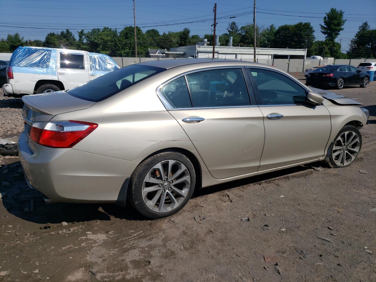 Image 3 of 2015 HONDA ACCORD SPORT 2015 with VIN 1HGCR2F59FA180732