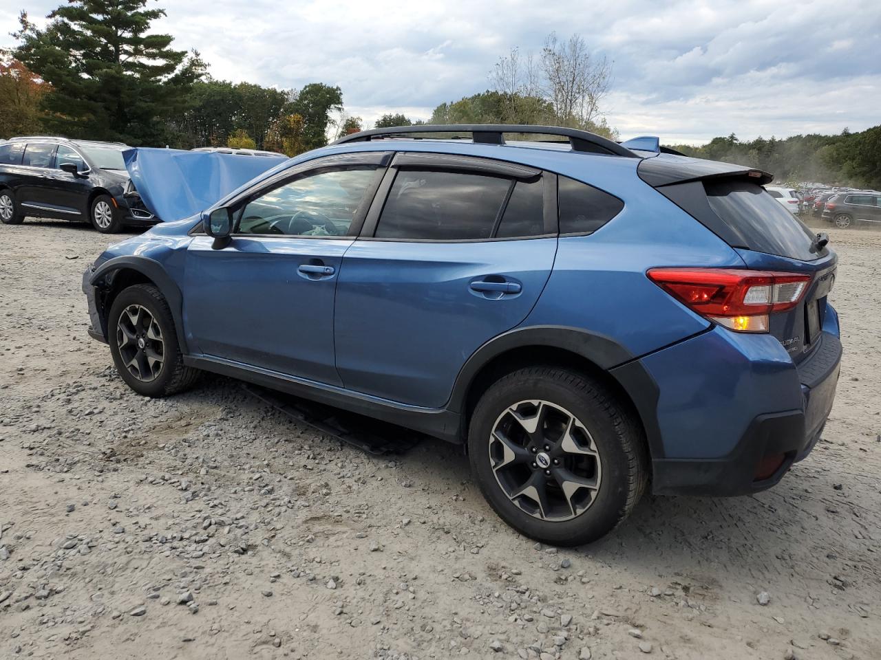 Изображение 2 2018 SUBARU CROSSTREK PREMIUM 2018 с VIN JF2GTABCXJH348413