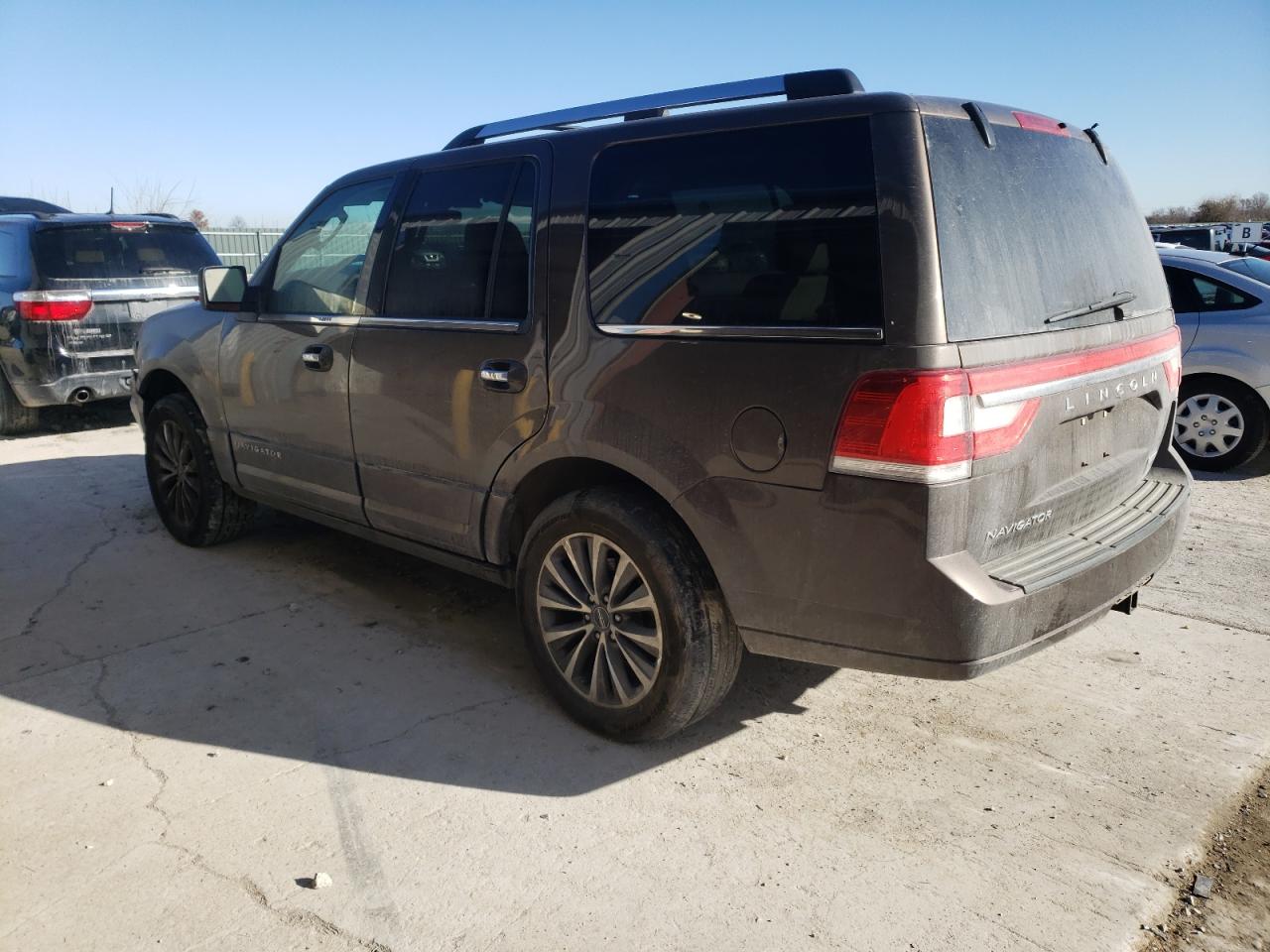 Image 2 of 2015 LINCOLN NAVIGATOR  2015 with VIN 5LMJJ2HT0FEJ02026