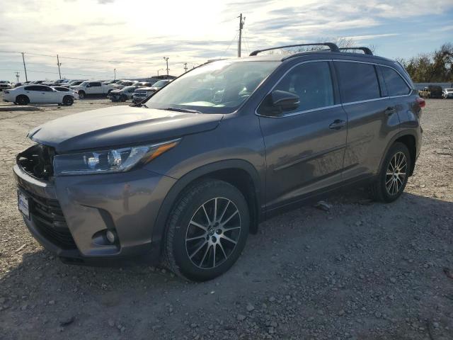 Изображение 1 2018 TOYOTA HIGHLANDER SE 2018 с VIN 5TDJZRFHXJS551093