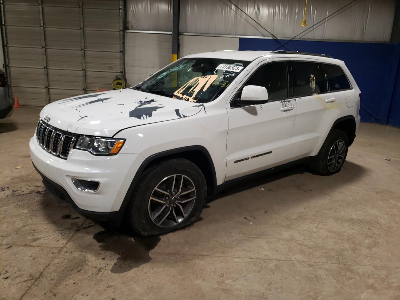 Изображение 2020 JEEP GRAND CHEROKEE LAREDO 2020