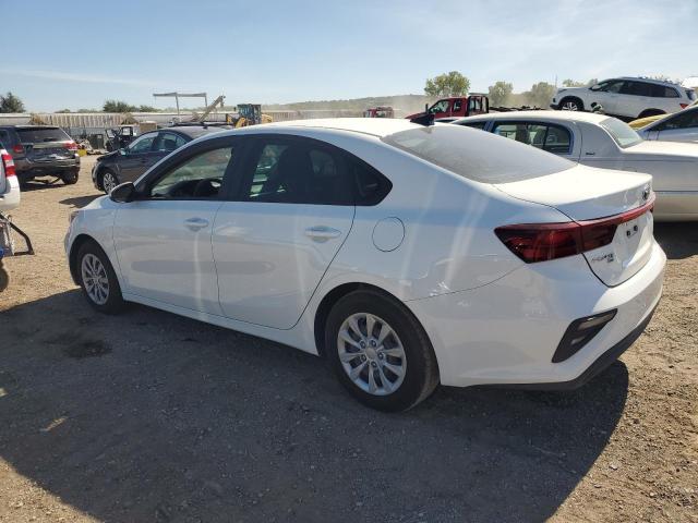 Image 2 of 2019 KIA FORTE FE 2019 with VIN 3KPF24AD8KE132799
