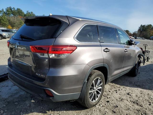 Изображение 3 2019 TOYOTA HIGHLANDER SE 2019 с VIN 5TDJZRFH1KS949634