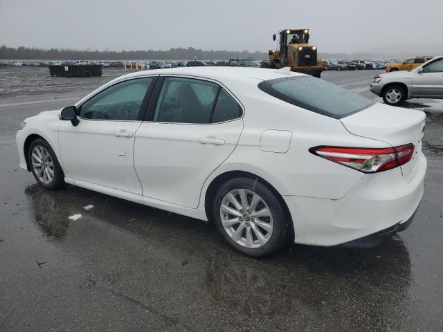 Image 2 of 2020 TOYOTA CAMRY LE 2020 with VIN 4T1L11AKXLU882397