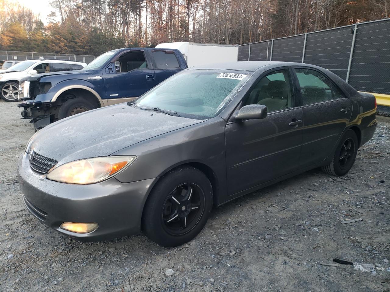 Изображение 1 2003 TOYOTA CAMRY LE 2003 с VIN 4T1BE30K33U664010
