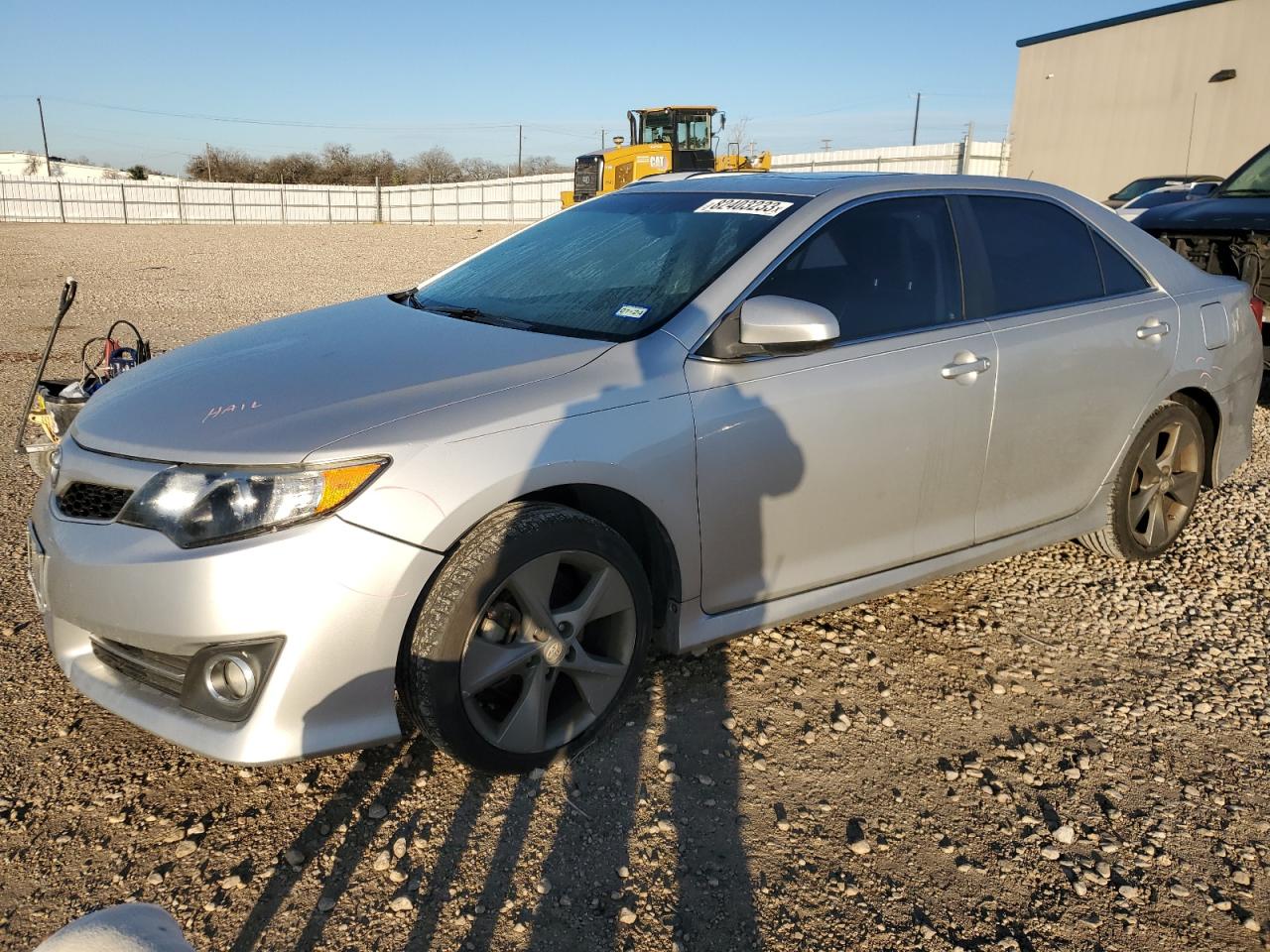 Obraz 1 z 2012 TOYOTA CAMRY SE 2012 z VIN 4T1BK1FK9CU521647