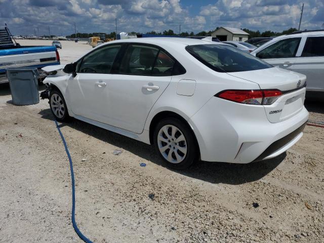 Image 2 of 2022 TOYOTA COROLLA LE 2022 with VIN JTDEPMAE8N3012096