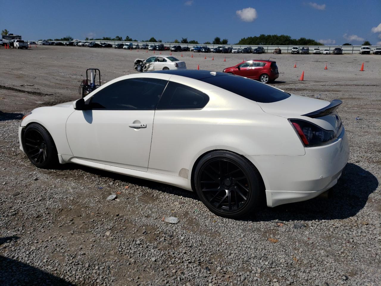 Obraz 2 z 2013 INFINITI G37  2013 z VIN JN1CV6EL8DM981751