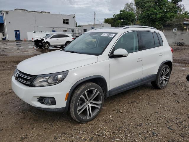 Image 1 of 2017 VOLKSWAGEN TIGUAN SEL 2017 with VIN WVGVV7AX3HK012408
