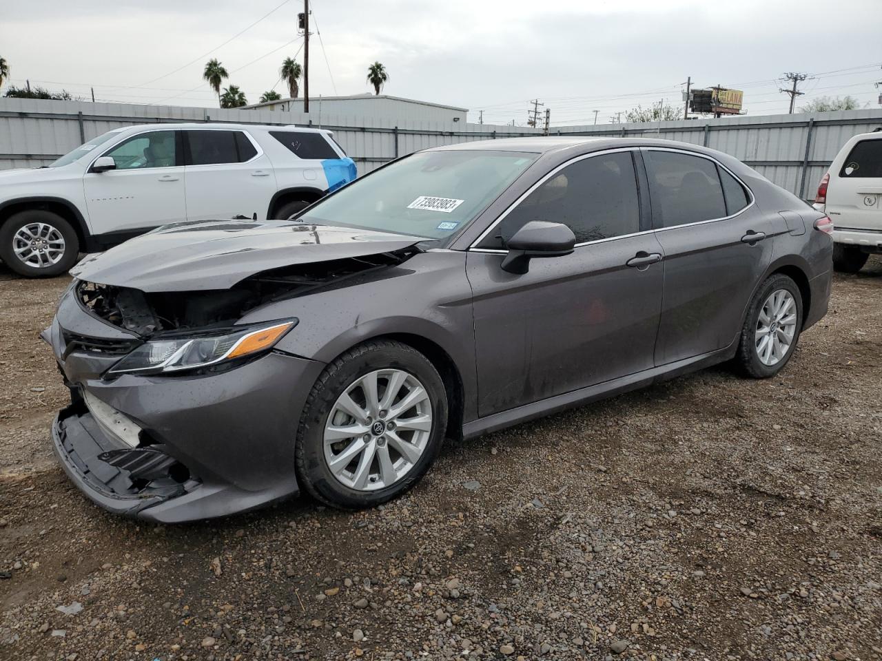 Изображение 1 2020 TOYOTA CAMRY LE 2020 с VIN 4T1C11AK1LU328696