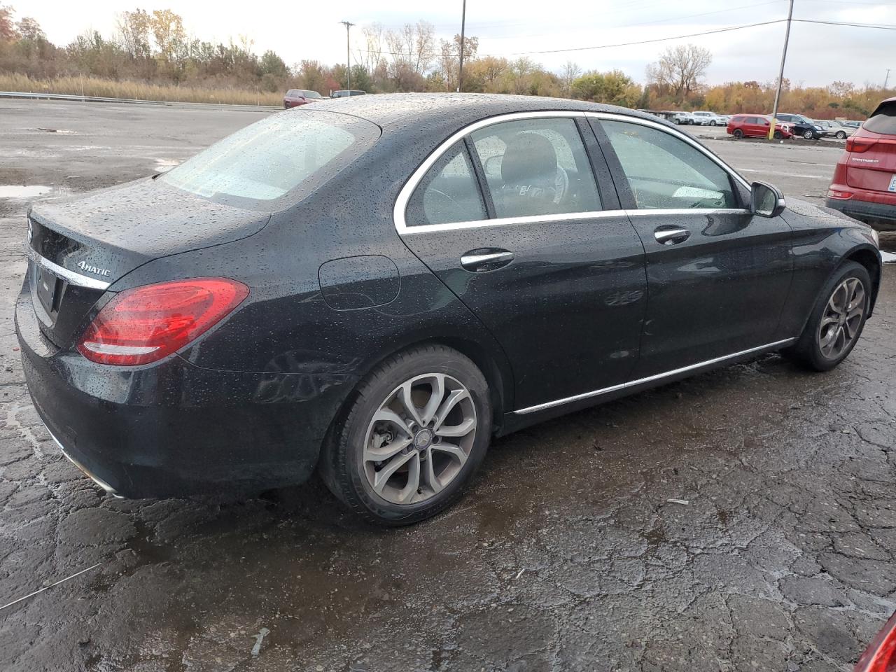 Obraz 3 z Mercedes-Benz C 300 4Matic 2015 z VIN 55SWF4KB2FU041138
