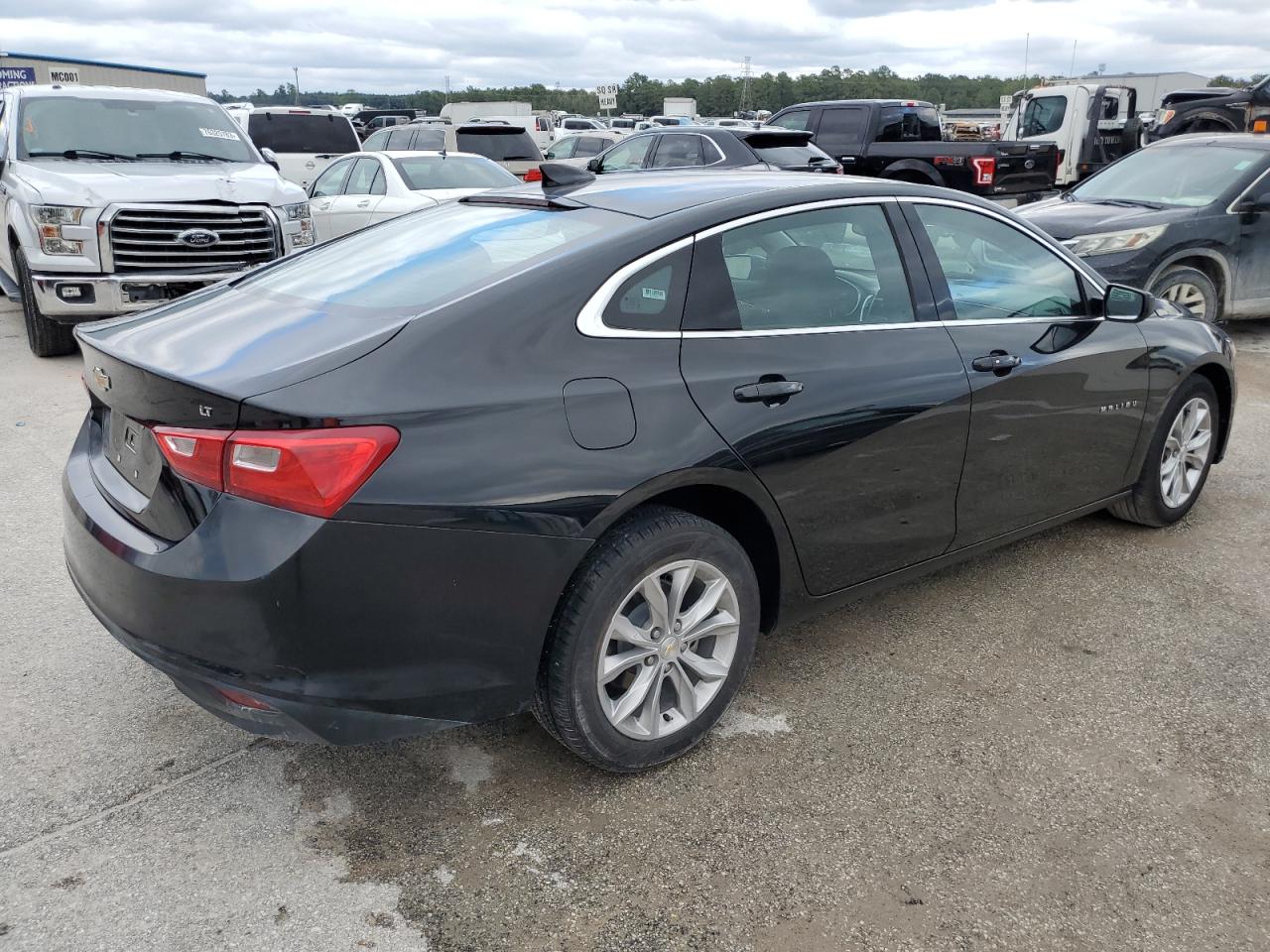 Image 3 of 2023 CHEVROLET MALIBU LT 2023 with VIN 1G1ZD5ST5PF162383