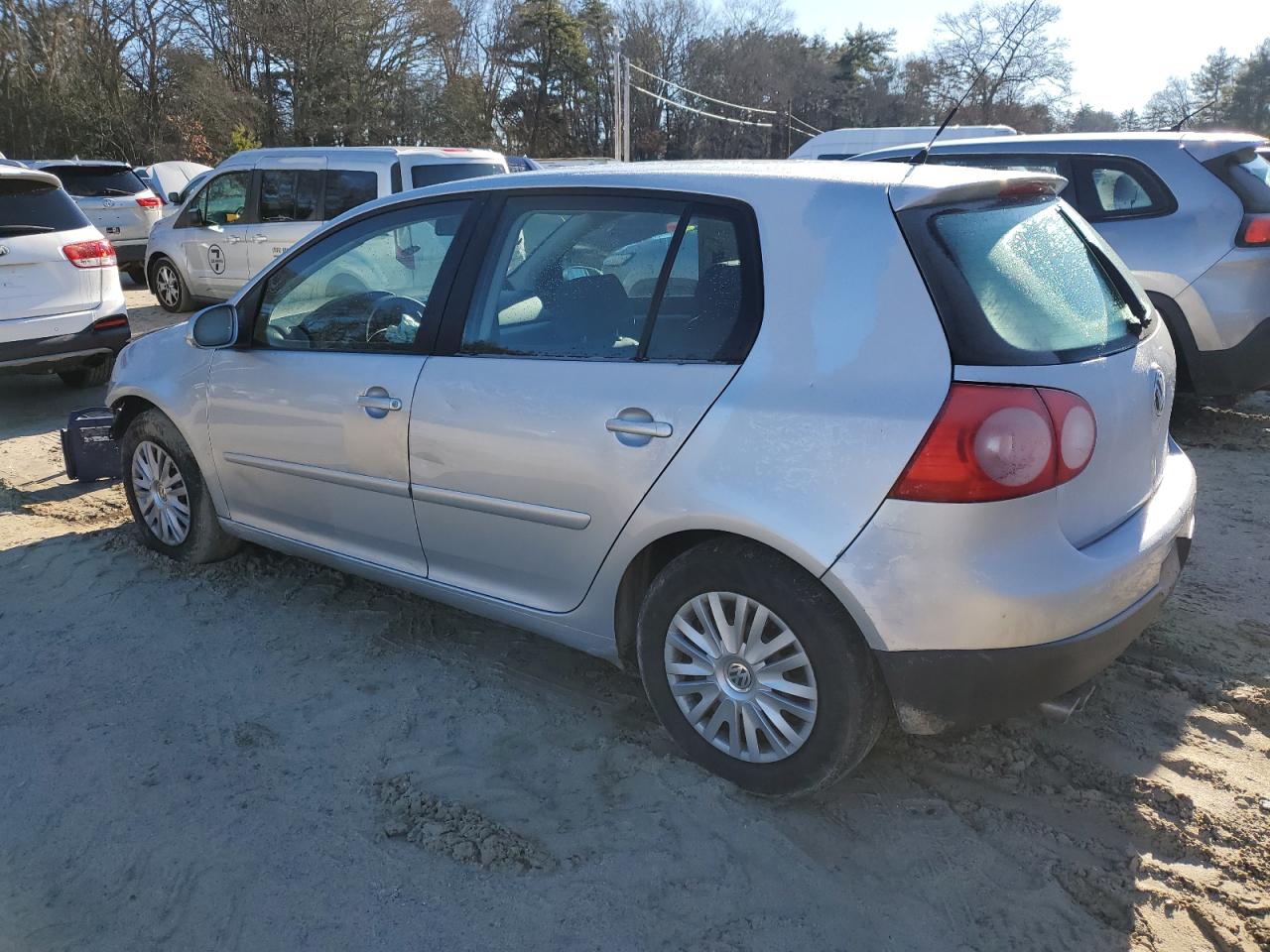 Obraz 2 z 2006 VOLKSWAGEN RABBIT  2006 z VIN WVWDR71K76W158616
