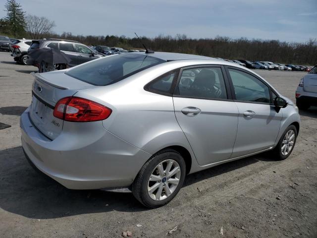 Image 3 of 2013 FORD FIESTA SE 2013 with VIN 3FADP4BJ8DM203057